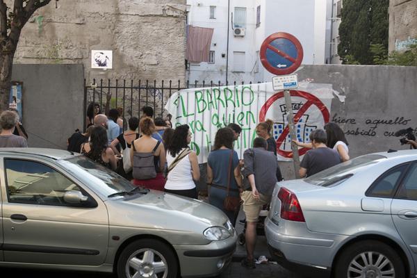 Vecinas/os de Lavapiés recuperaron brevemente el solar de calle Valencia en julio de 2015