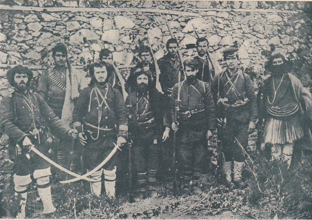 Revolución de Macedonia y Tracia de 1903. Autonomía política y comunas